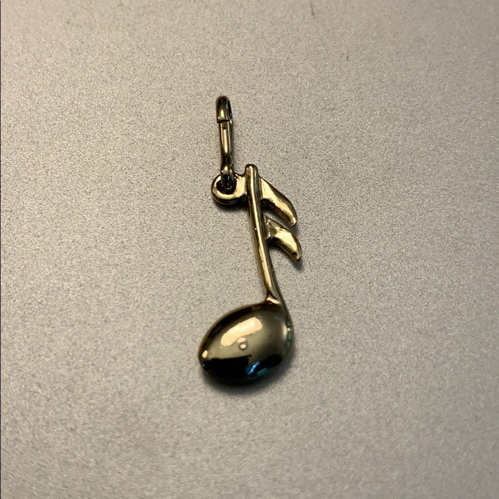 Gold-tone Sixteenth-note Charm